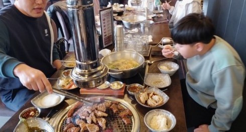 사진 2