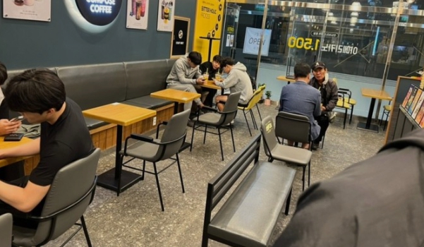 사진 2
