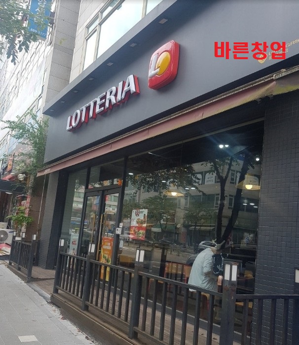 사진 4