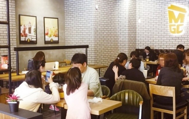 사진 2