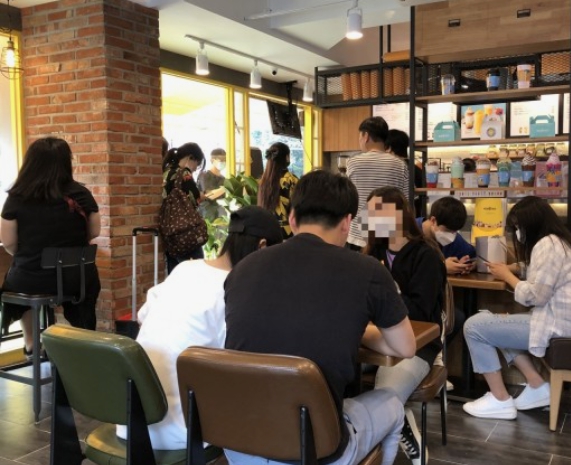 사진 2