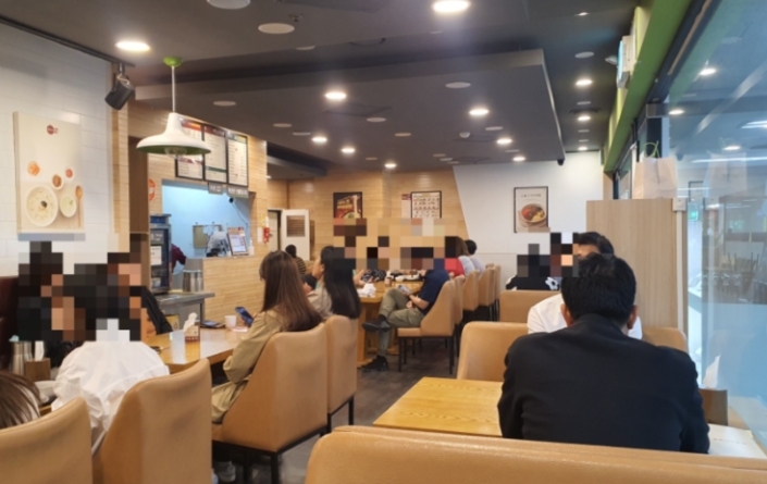 사진 2