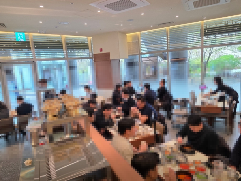 사진 2